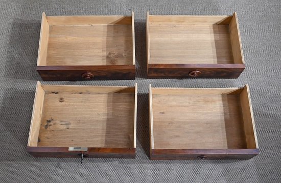 Small Chest of Drawers in Mahogany Burl - End of XIXth century
