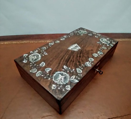 Boîte de jeux