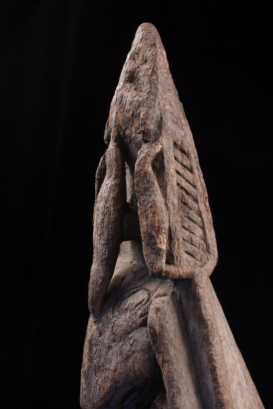 Proue de pirogue, art océanien, art tribal, art traditionnel, Papouasie Nouvelle Guinée, Océanie
