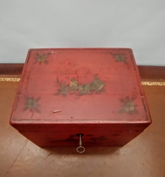Boîte à thé, tea caddy