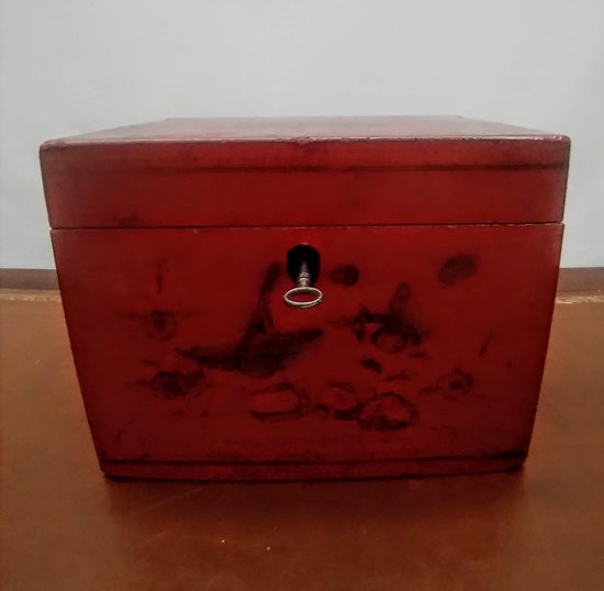 Boîte à thé, tea caddy