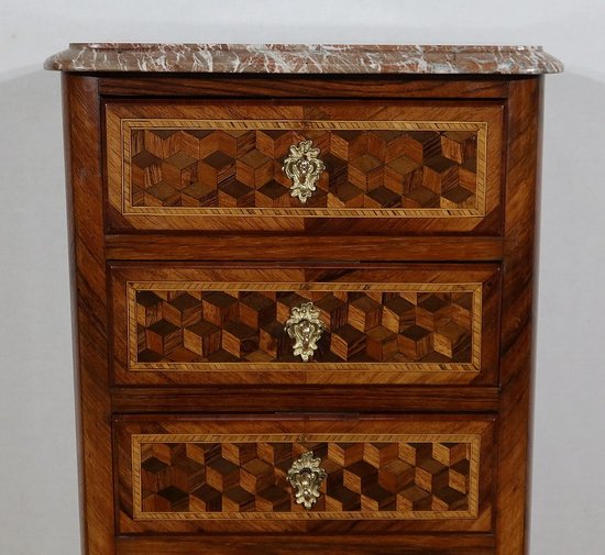 Petit Chiffonnier en Marqueterie de bois précieux, époque Napoléon III – Milieu XIXe