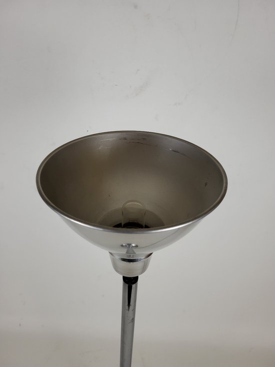 Art-Deco-Lampe aus verchromtem Metall aus den 1930er Jahren