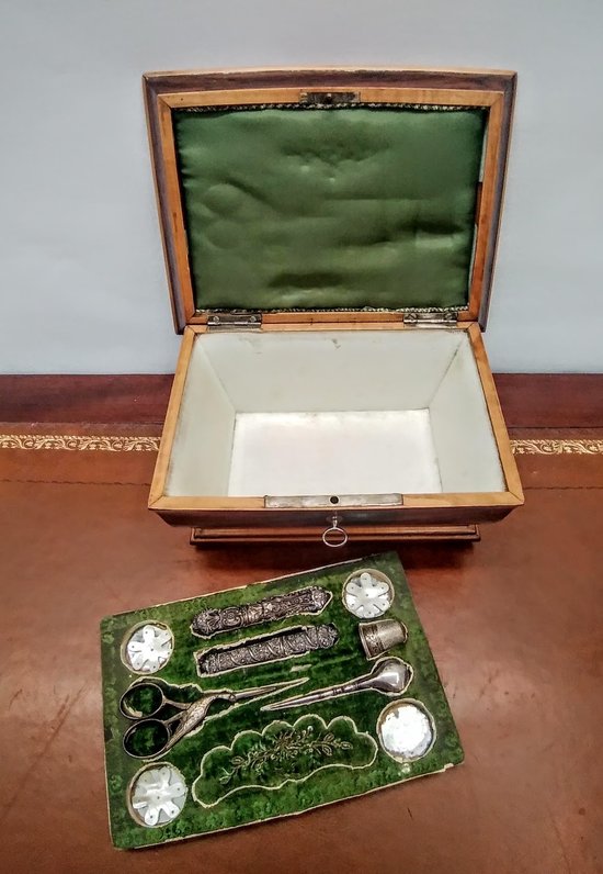 Sewing box