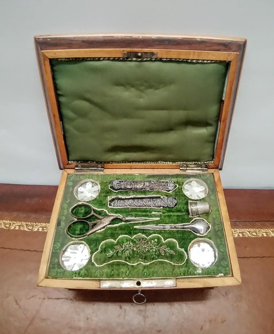 Sewing box