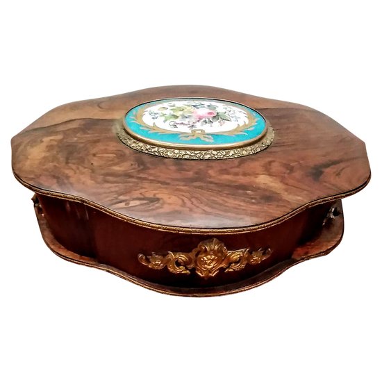 Giroux jewelry box