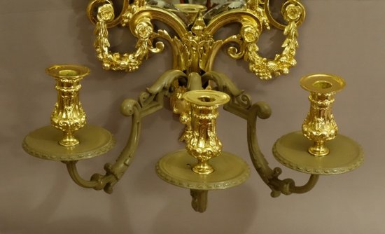 Coppia di importanti applique in stile Luigi XIV