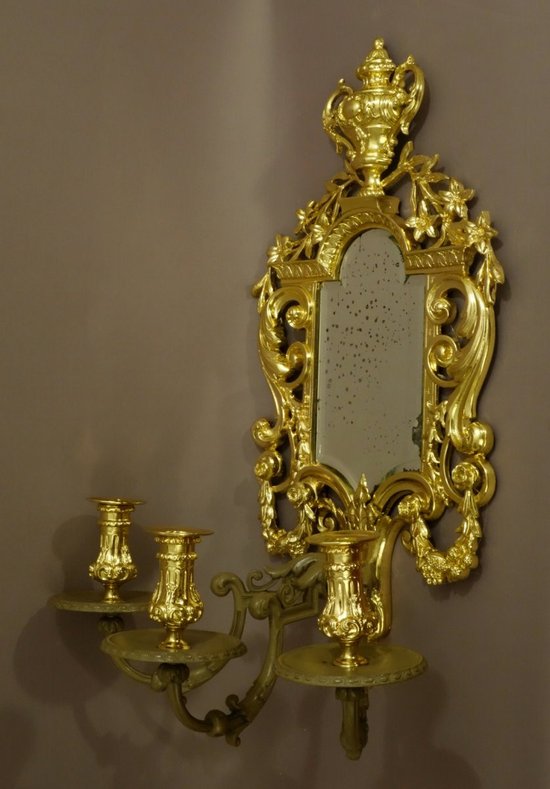 Coppia di importanti applique in stile Luigi XIV