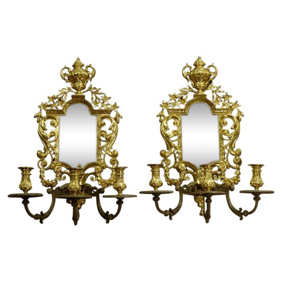 Coppia di importanti applique in stile Luigi XIV