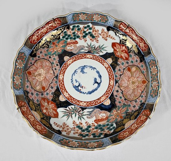 Plat Japonais en Porcelaine d’Arita – Fin XIXe