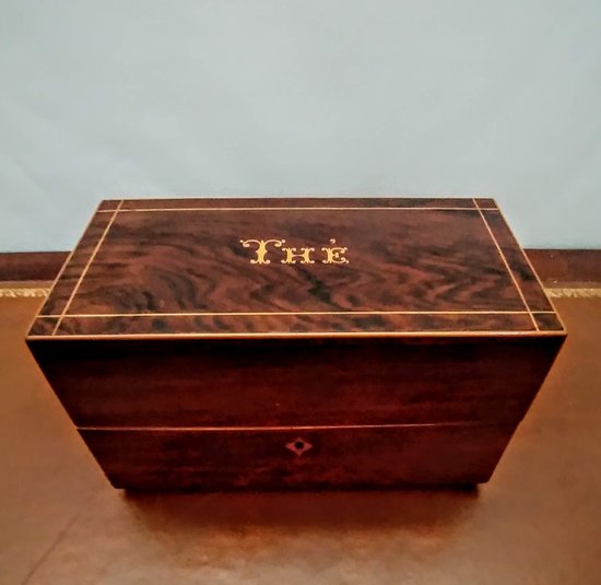 Boîte  thé, tea caddy.