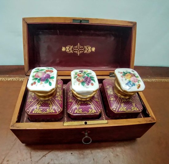 Boîte  thé, tea caddy.