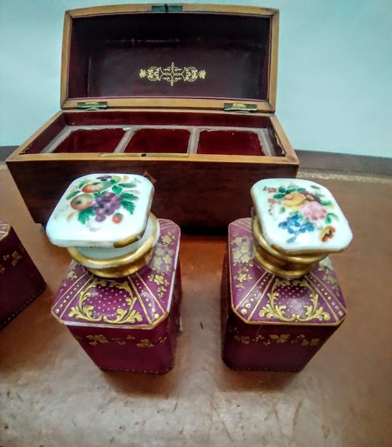 Boîte  thé, tea caddy.