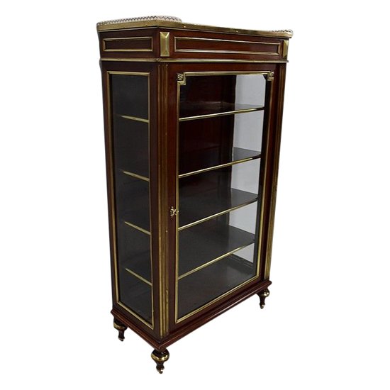 Small solid mahogany and veneered display case, Louis XVI style - Late 19th century