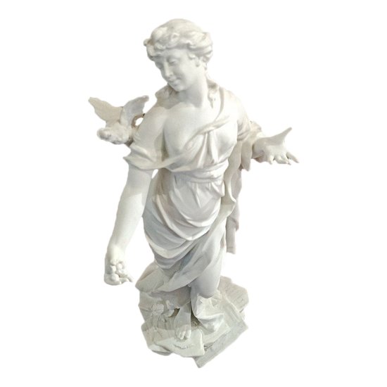 Statuette - Woman with a bird - Porcelain cookie - Volkstedt - End of XIXth century