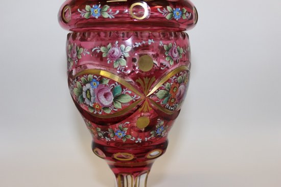 Scatola per caramelle in cristallo con decorazione dipinta 1880 ca.