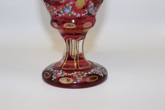 Scatola per caramelle in cristallo con decorazione dipinta 1880 ca.