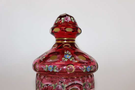 Scatola per caramelle in cristallo con decorazione dipinta 1880 ca.