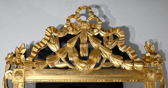 Gilded Wood Rectangular Mirror, Louis XVI style - End of XIXth century