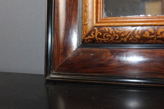 Specchio Luigi XIII in noce e intarsio di legno chiaro XVII