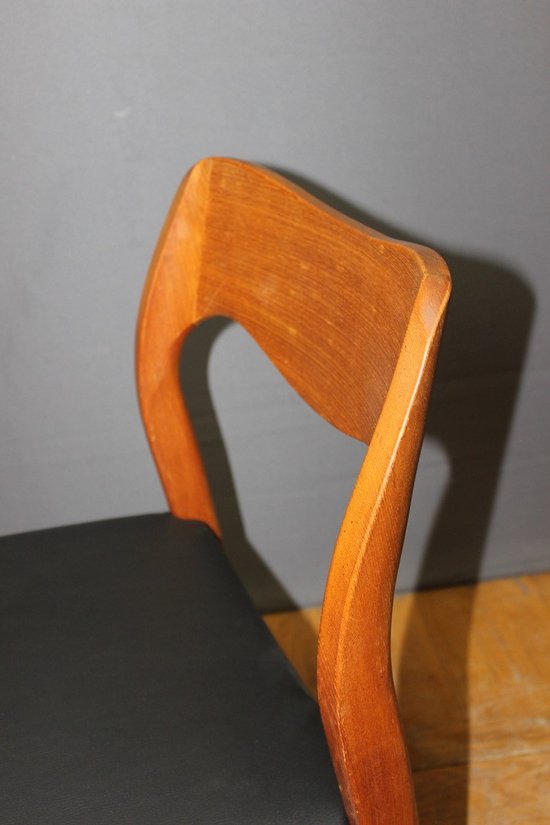 Suite Of Six Scandinavian Chairs By Niels Otto Moller About 1960