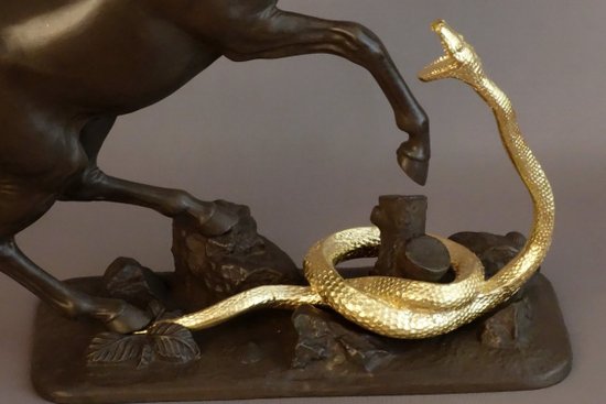  Cavallo attaccato da un serpente XIX secolo