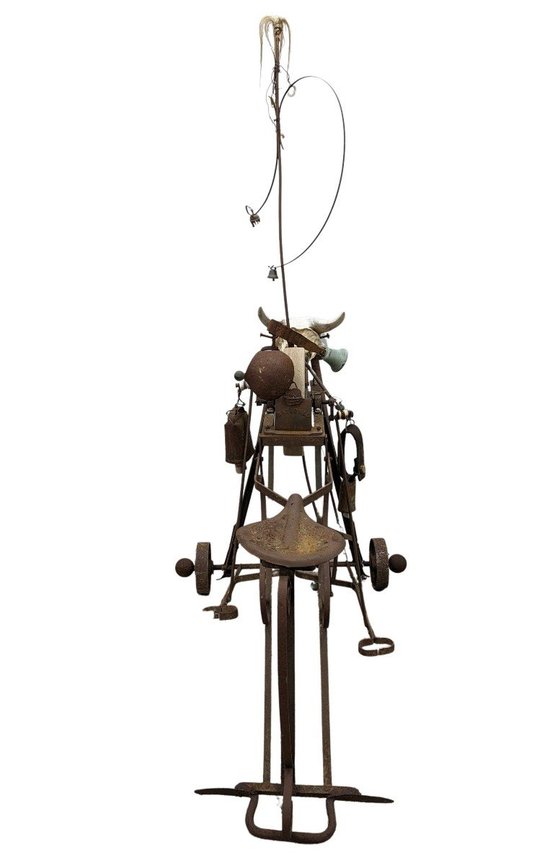 Scultura in metallo cinetica e automatizzata di Michel Haillard