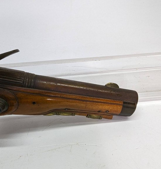 Pistola a pietra focaia da corsaro svedese del XVIII secolo