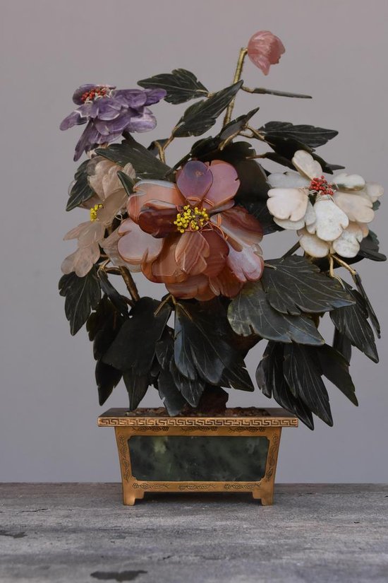 Chinese Hard Stone Flower Mantel Trim Early 20th Century