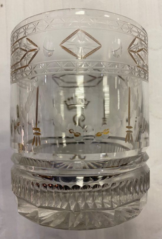 GOBELET EN DEMI CRISTAL 