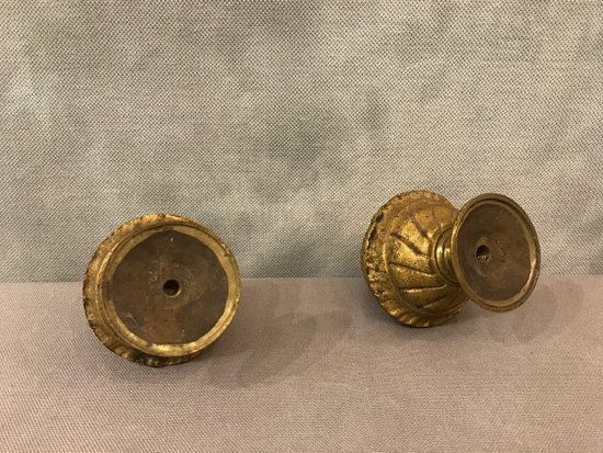 Embouts De Tringle à Rideaux En Bronze Doré D’époque 19 ème De Style Louis XVI