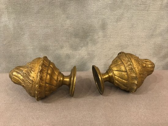 Embouts De Tringle à Rideaux En Bronze Doré D’époque 19 ème De Style Louis XVI