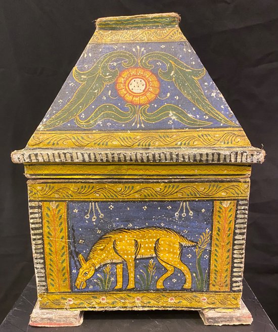 XVIIITH INDIAN WEDDING CHEST