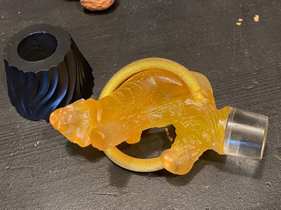 Cork or paperweight, Daum unsigned
