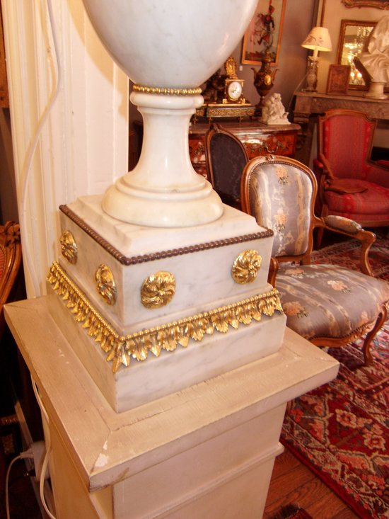 Lampe en bronze et marbre
