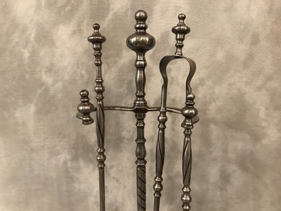 Set da camino in ferro del XIX secolo con pala e pinze