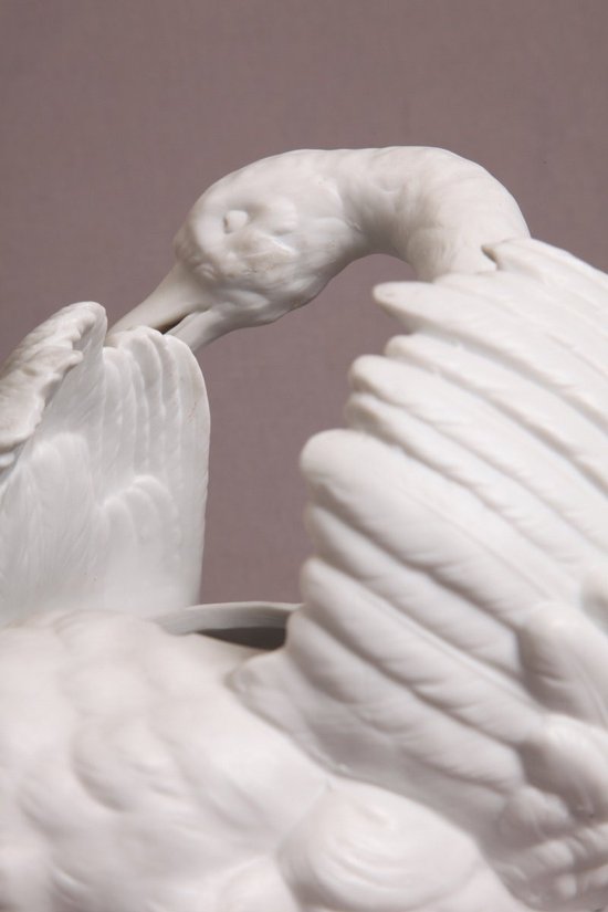 Beautiful 19th century biscuit porcelain swan
