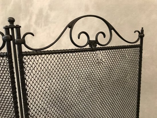 Pare Feu De Cheminée Ancien En Fer Noirci D’époque 19ème