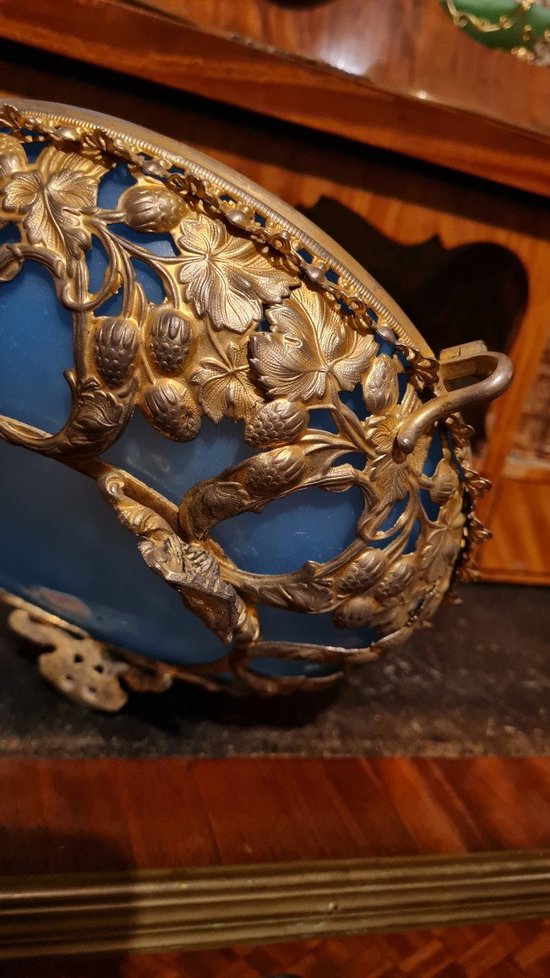 Coupe En Opaline Bleu, Monture En Métal Doré,  XIX ème Siècle 