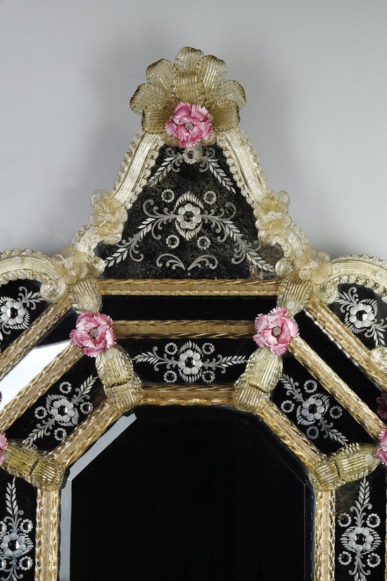 Specchio rococò con perle in vetro di Murano, inizio '900