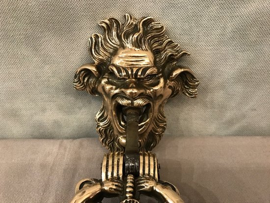 Beautiful Bronze Polished And Varnished Doorknocker Late 18th Century