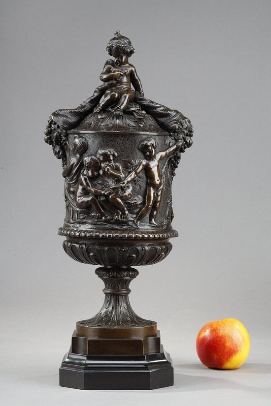 Bronze Vase Decorated With Putti Harvesters, In The Taste Of Clodion, 19th Century