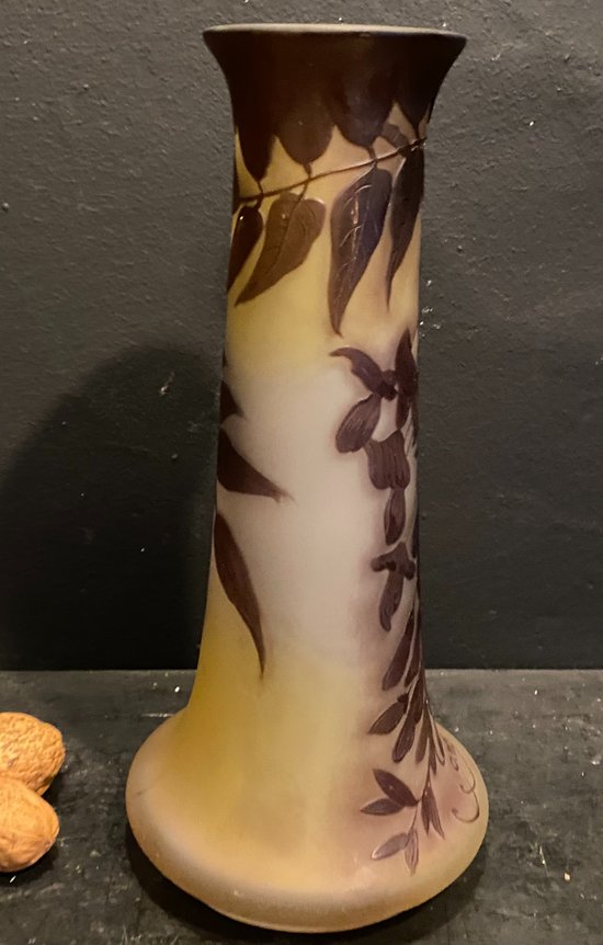 Vase de Gallé, Ecole de Nancy