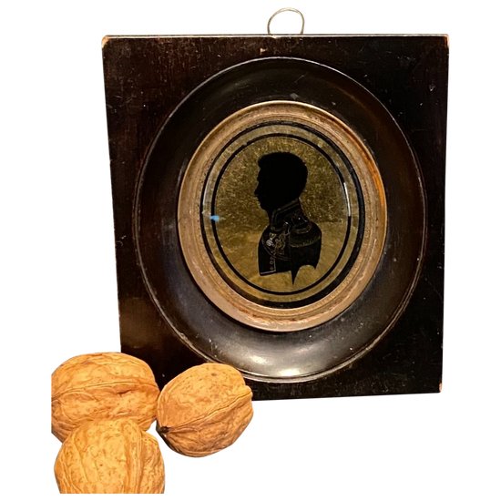 Miniature, masonic silhouette