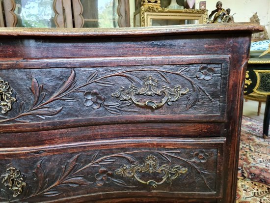 Commode Galbée époque Louis XV