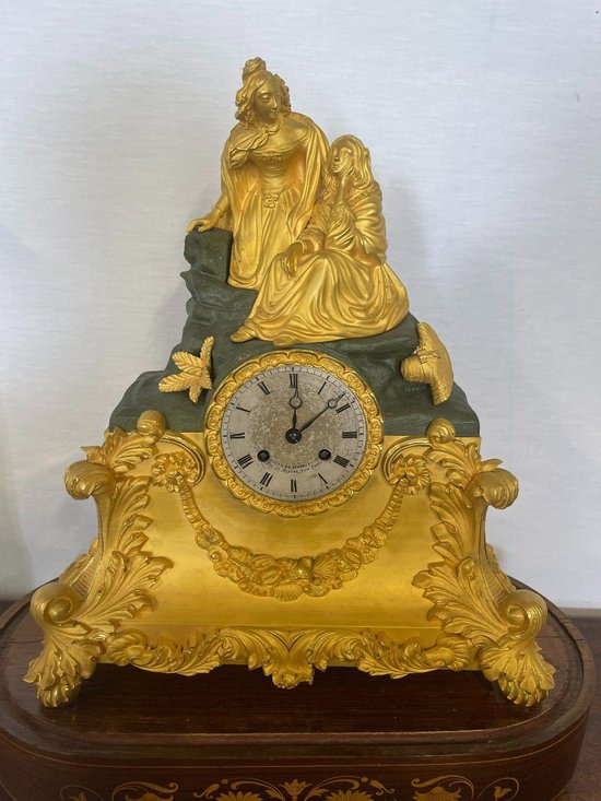 CHARLES X CLOCK UNDER GLOBE