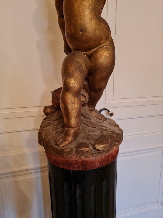 Angelot in legno intagliato del XIX secolo