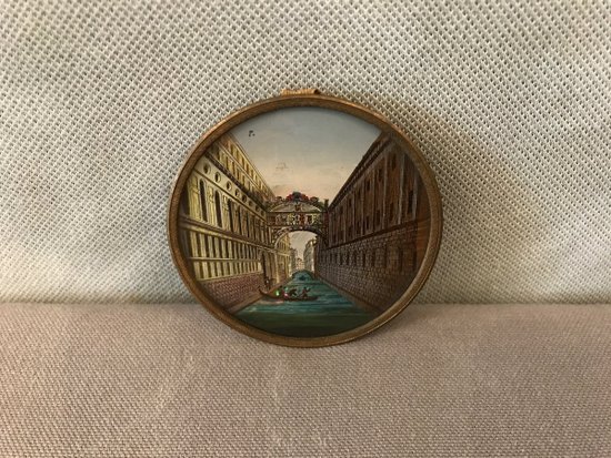 Miniature Petit Cadre Rond Eglomisé Décor De Venise D’époque 18 ème