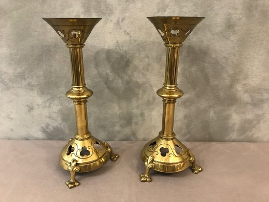 Coppia di vanghe per candele in ottone del XIX secolo