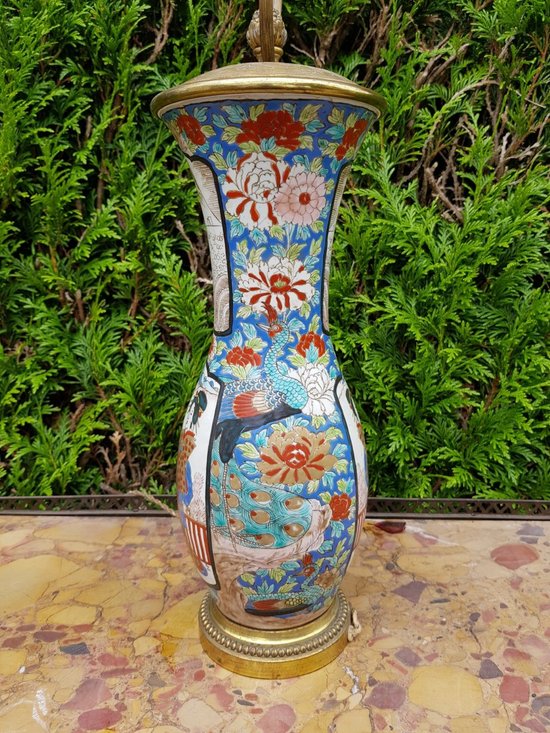 Lampada in porcellana giapponese fine XIX secolo